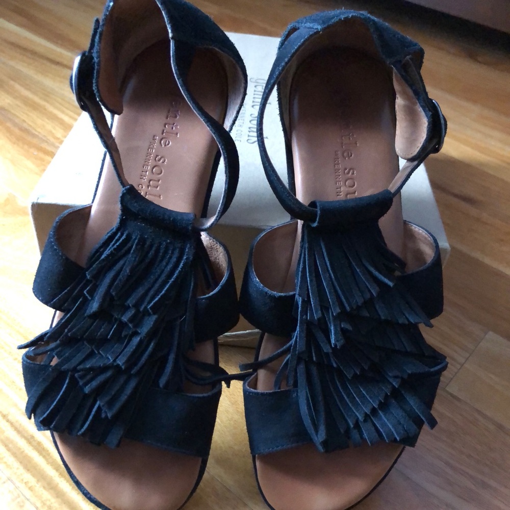 gentle souls by Kenneth Cole